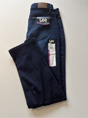NWT Lee Women's Mid-Rise Straight Dark Indigo Jeans Size 8/28" Inseam (KB7)